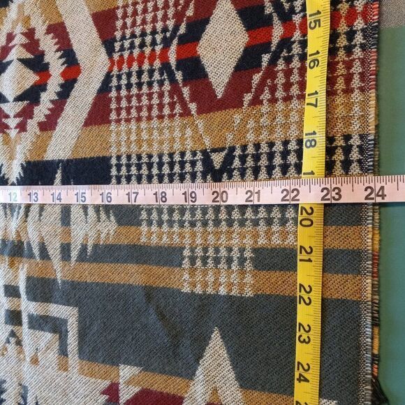 Southwest pattern Pointed End Scarf/Wrap Cottagecore Western Granny Chic - Picture 3 of 5